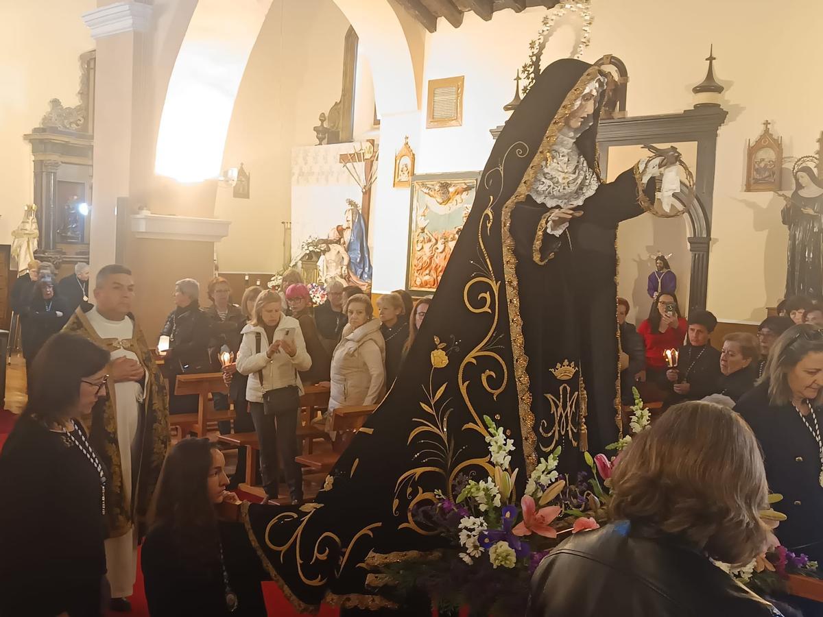 GALERÍA| La procesión de La Soledad de Manganeses de la Lampreana en imágenes