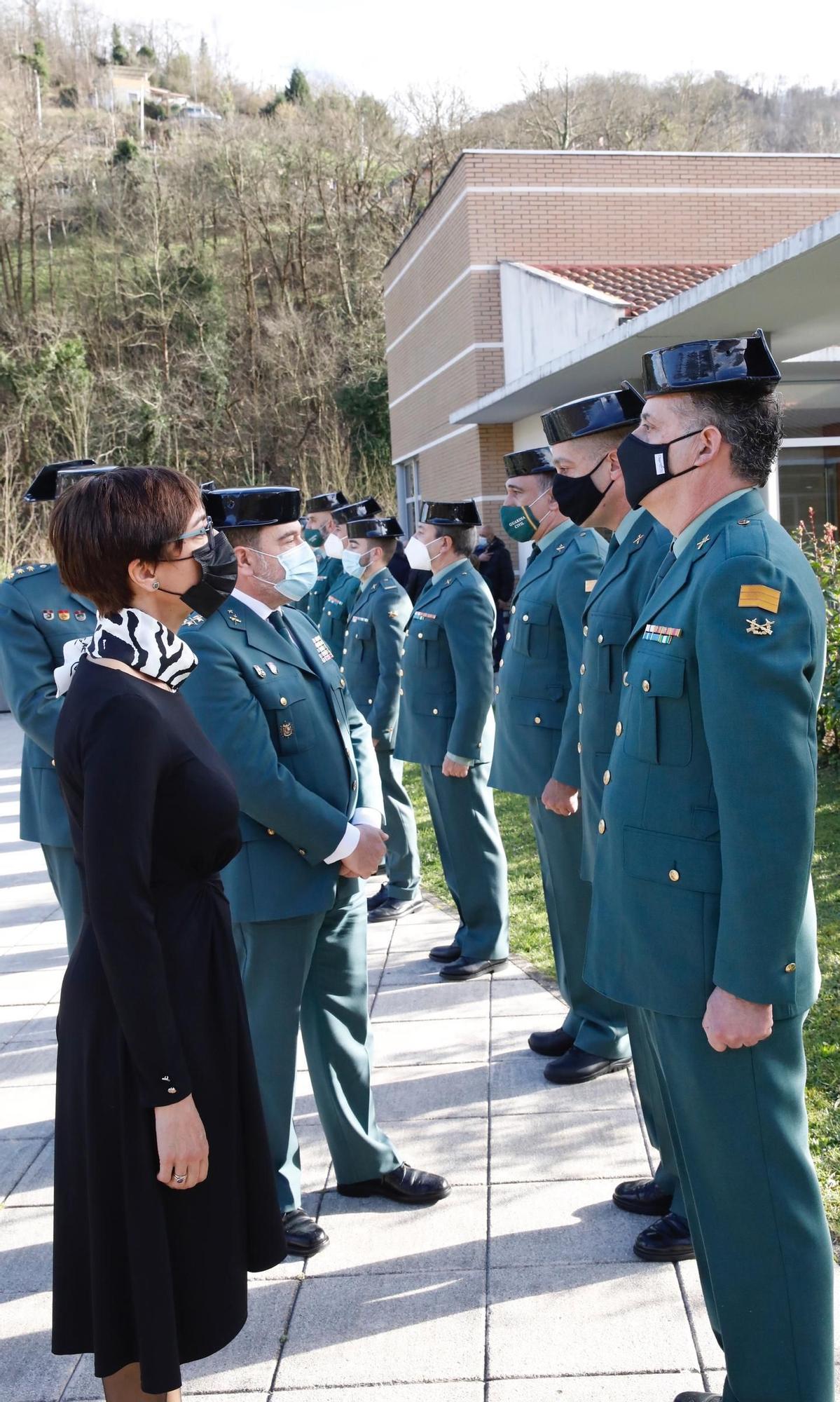 Despedida en el tanatorio al guardia civil atropellado en Mieres