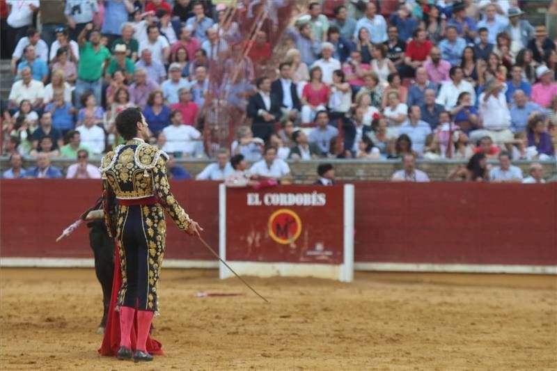 FOTOGALERÍA / FERIA EN LOS CALIFAS