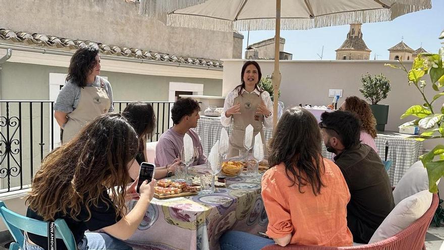 El programa de emprendimiento turístico de Caravaca impulsa la promoción del destino y crea sinergias en el sector