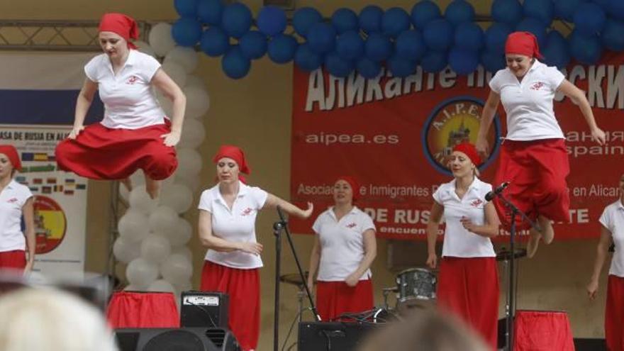 Festival de folclore ruso en la Explanada