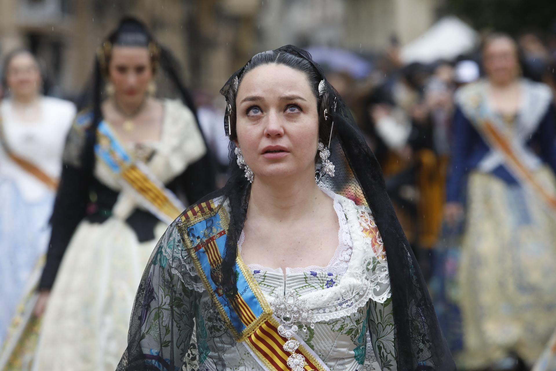 Búscate en el primer día de Ofrenda por la calle Quart (entre las 115.30 y las 17.00 horas)