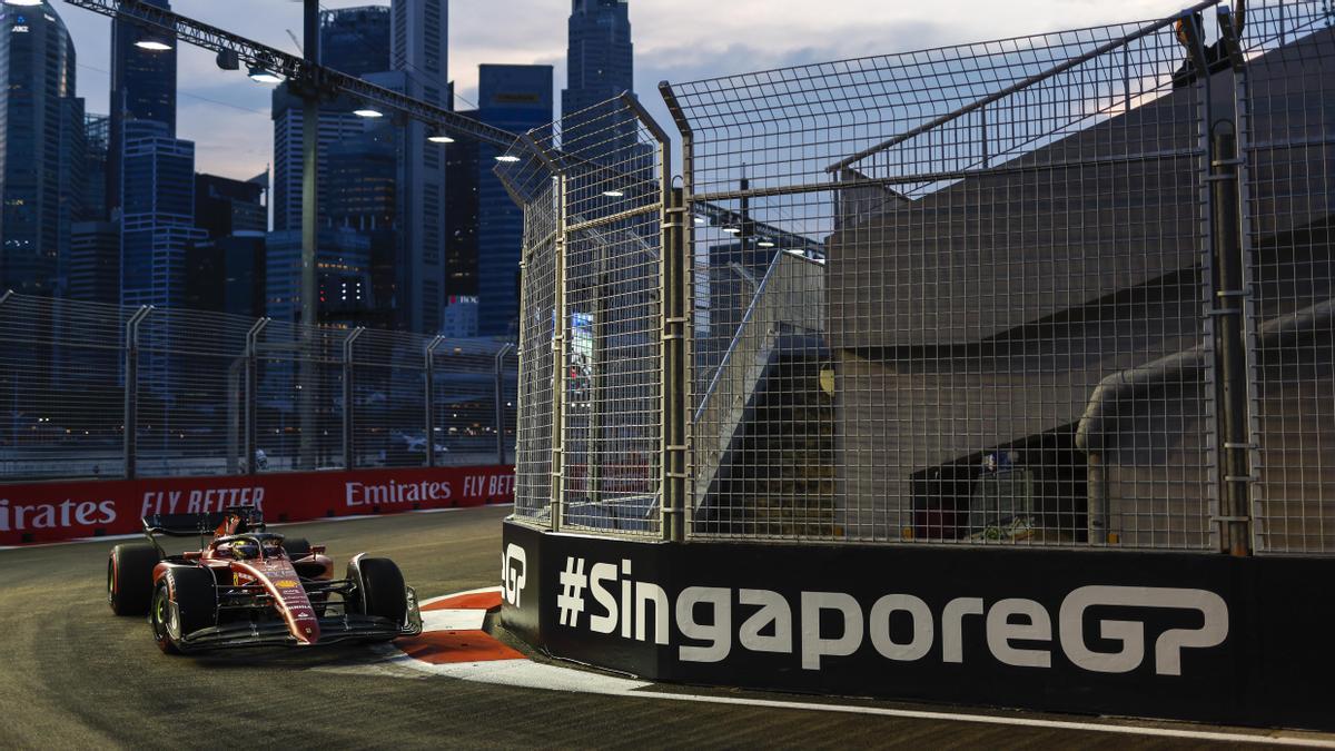 Charles Leclerc, en los entrenamientos libres del Gran Premio de Singapur.