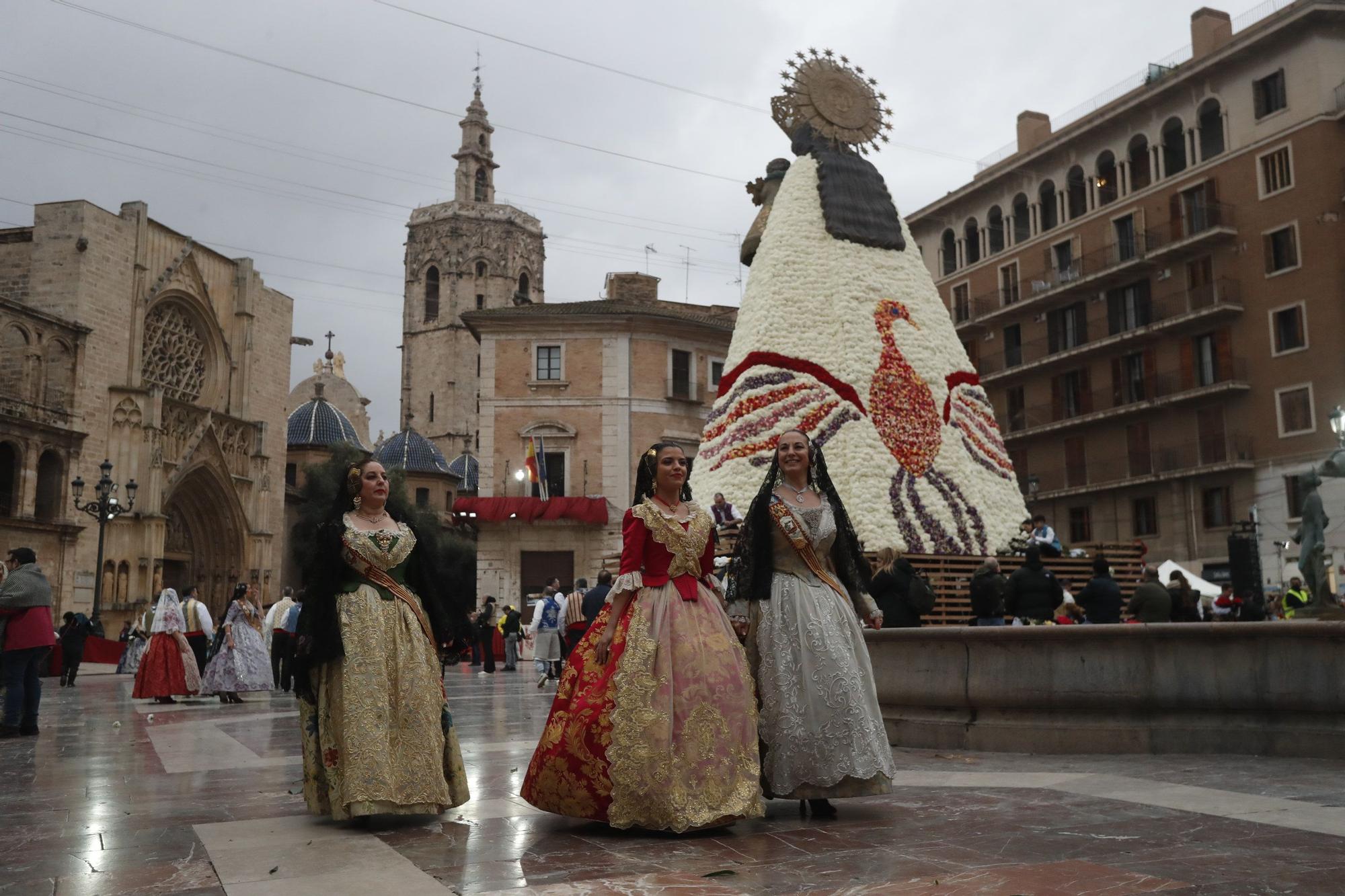 Búscate en el segundo día de ofrenda por la calle de la Paz (entre las 18:00 a las 19:00 horas)