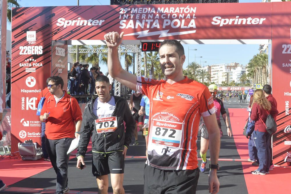 El keniata ha superado al marroquí Hassane Ahouchar con un tiempo de 1:04:29