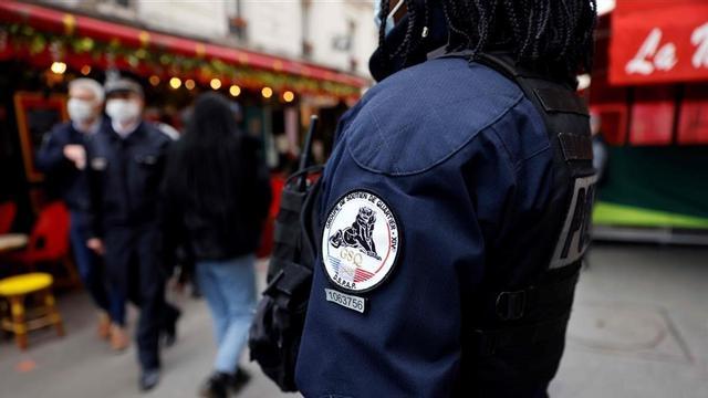 refuerzo de medidas contra el covid en paris