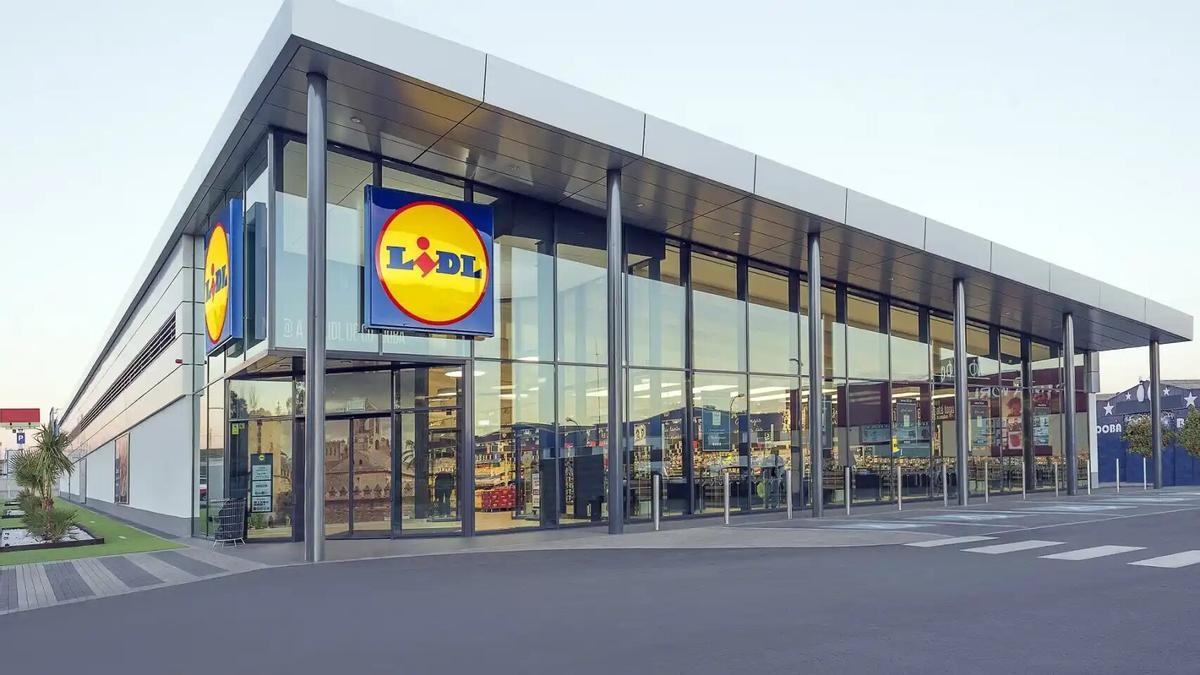 Colas en Lidl por esta freidora de aire a casi la mitad de su precio