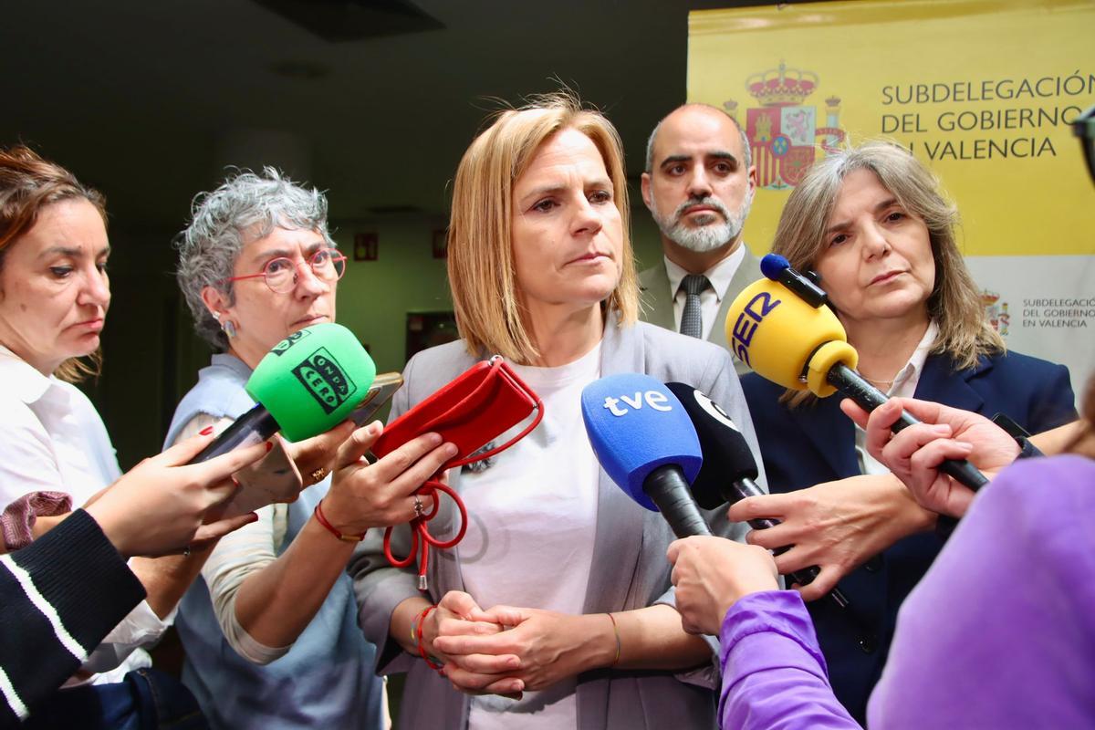 Pilar Bernabé en la Subdelegación del Gobierno