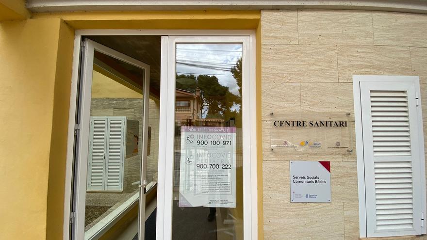 Tres centros de salud de Mallorca cierran sus puertas una hora antes de la oficial