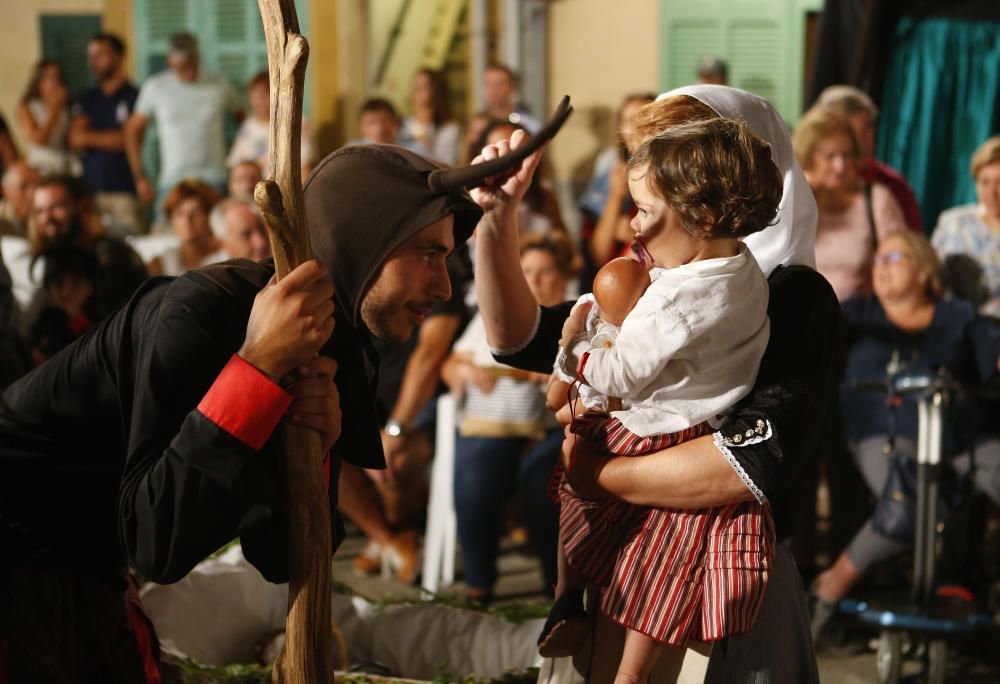 Procesión de la beata en Santa Margalida