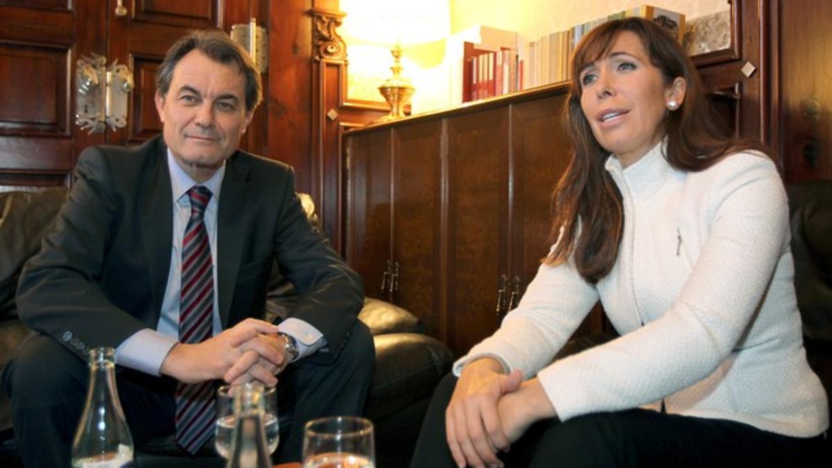 Artur Mas y Alícia Sánchez-Camacho, durante el encuentro de esta mañana.
