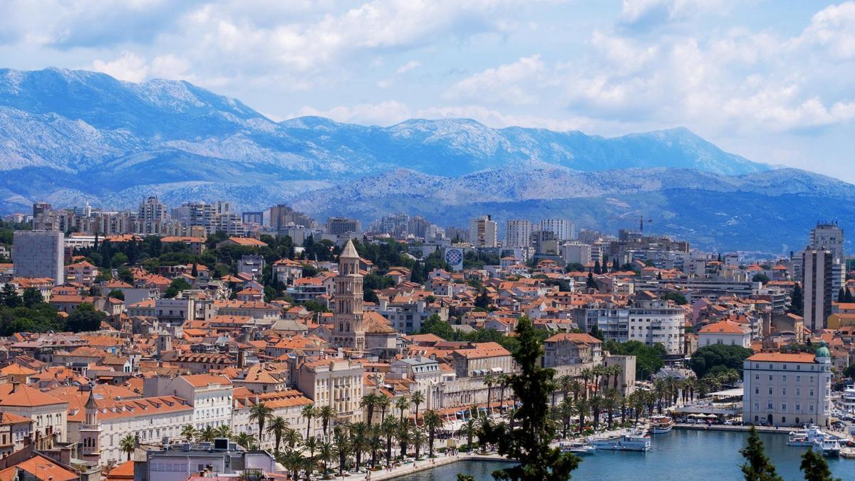 Vídeo | Croacia, Sicilia o Suiza: Zaragoza suma cinco nuevos vuelos chárter para el verano de 2026