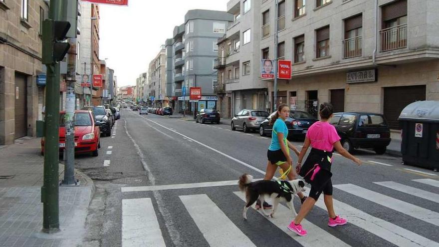 Estado que presenta el tramo principal de la Avenida de Vigo, que será reformado. // FdV