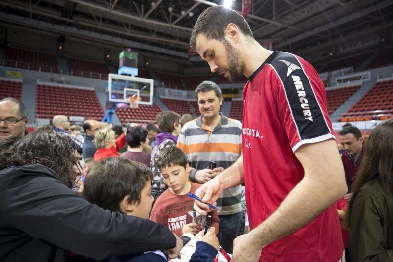 Entrenamiento a puerta abierta del Tecnyconta Zaragoza