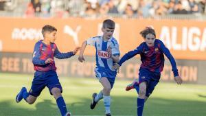 Barça y Espanyol firman un partidazo en la FC Futures