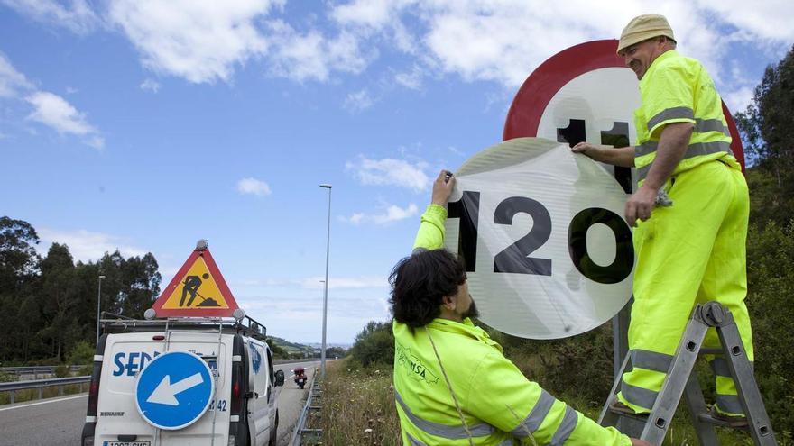 El BOE publica la nueva velocidad máxima obligatoria para circular en carretera este verano