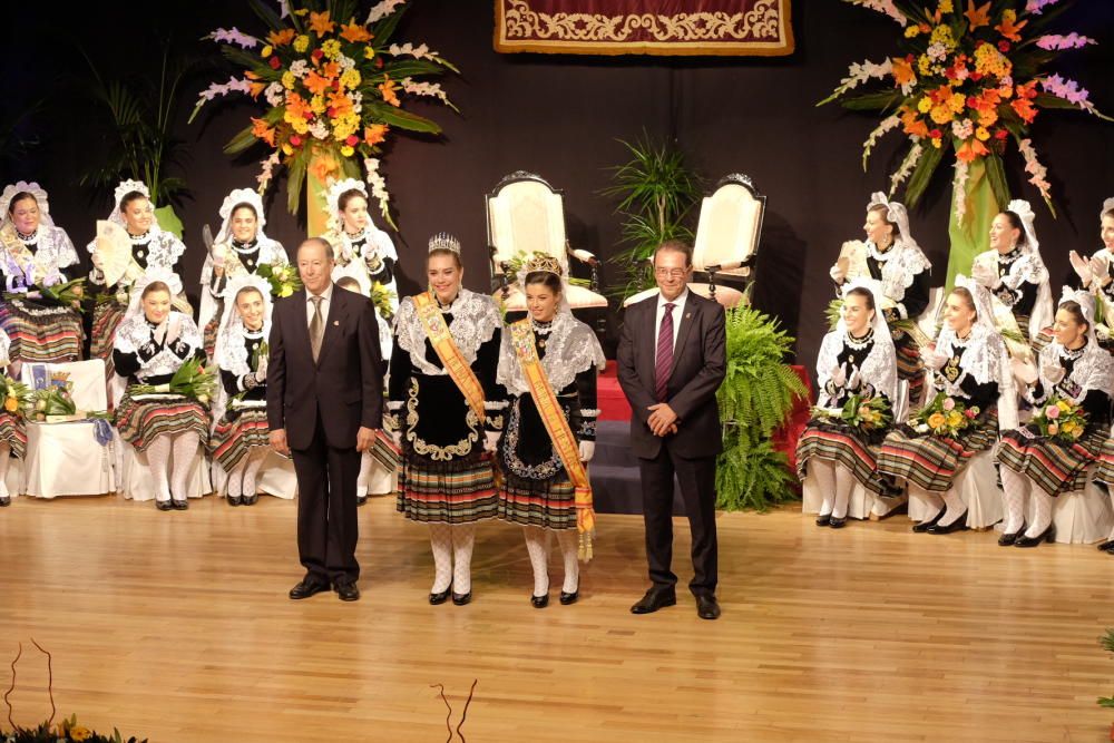 Sax corona a su nueva Reina de Fiestas