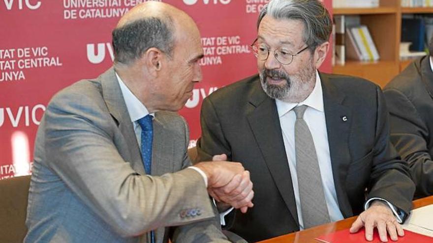 UVic-UCC i laboratoris Esteve signen un conveni de col·laboració