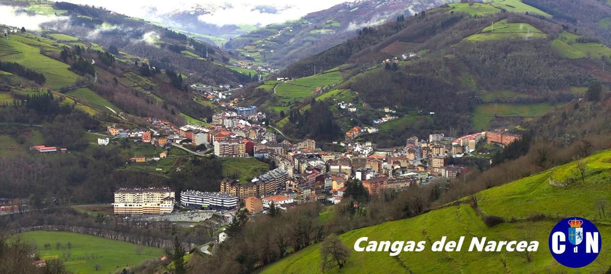 Vista de Cangas del Narcea publicada en la página de Falo González con su logo.