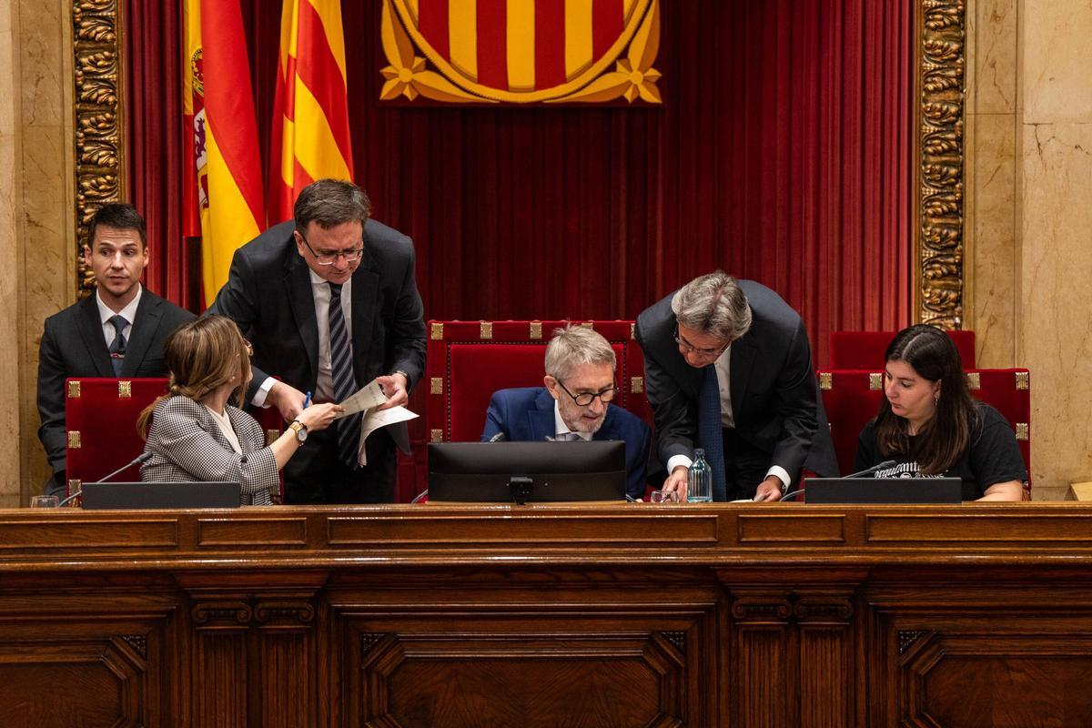 Pleno de constitución del Parlament de Catalunya tras elecciones del 12M