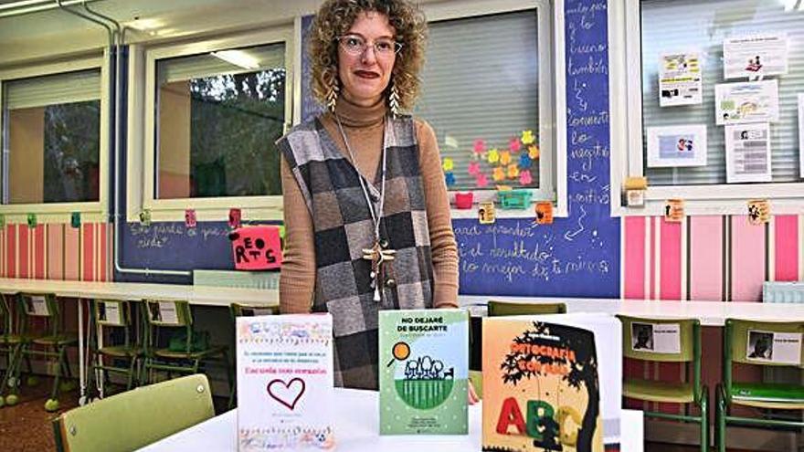 Alicia Tojeiro en su clase del CEIP Isidro Parga Pondal.