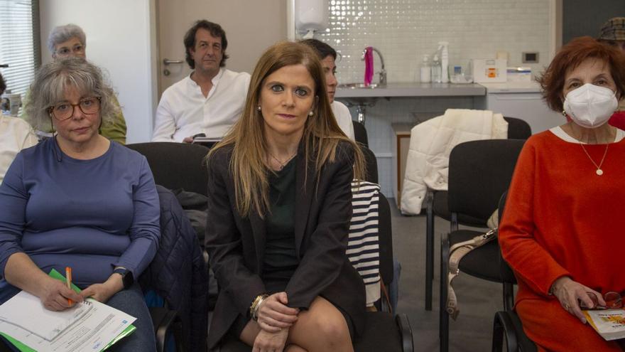 Los pacientes de demencia de A Coruña, con menos cuidadoras ni Estado que las sustituya