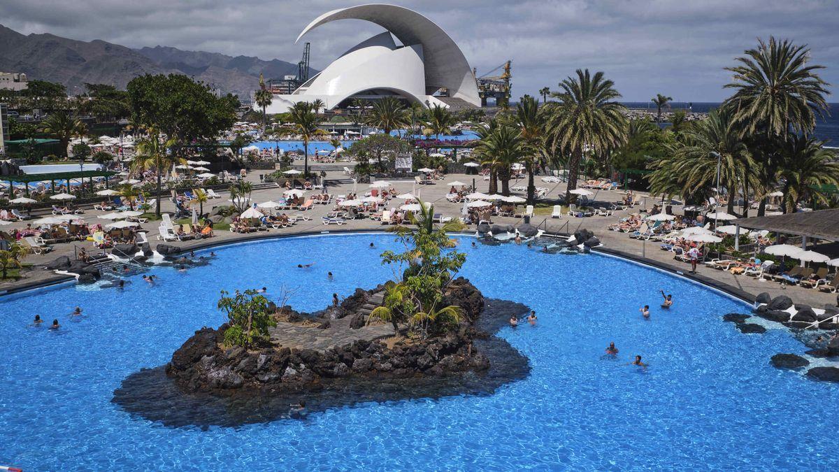 Piscinas del Parque Marítimo en Tenerife.