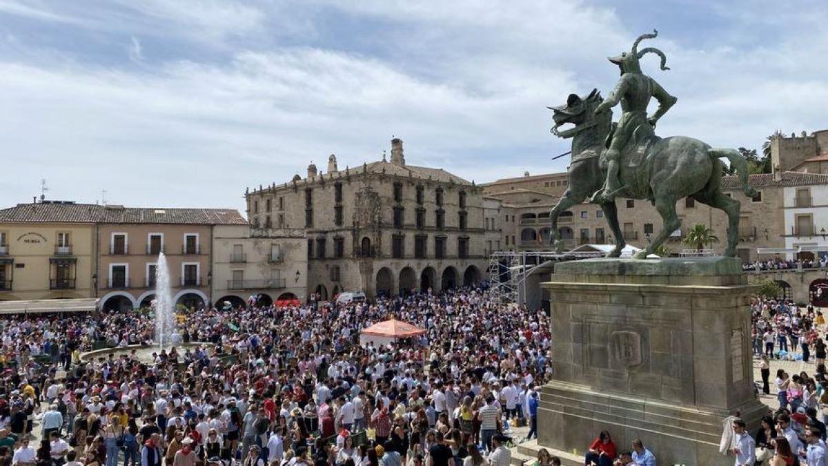 Plaza Mayor de Trujillo durante la fiesta del Chiviri.