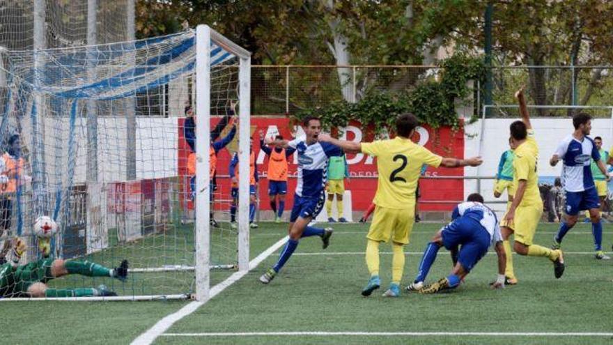 El Ebro somete al Villarreal B (2-2)