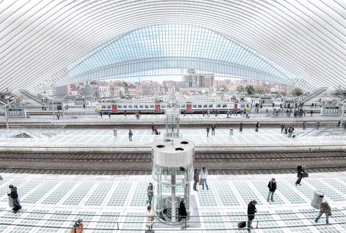 El interior de la estación de tren de Bélgica más futurista
