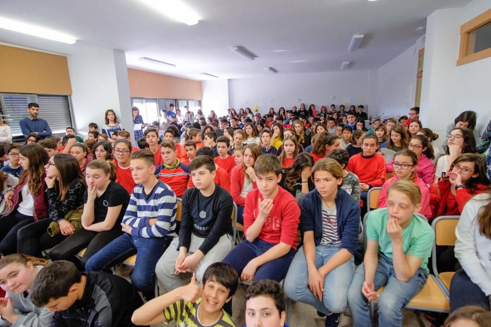 Pablo Montoro en el colegio de Petrer