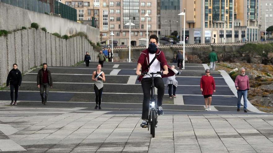 El paseo marítimo de A Coruña, durante el estado de alarma.