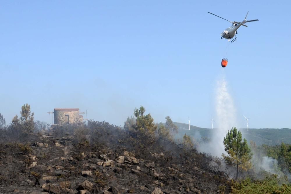 Incendios forestales en Vilagarcía y Catoira