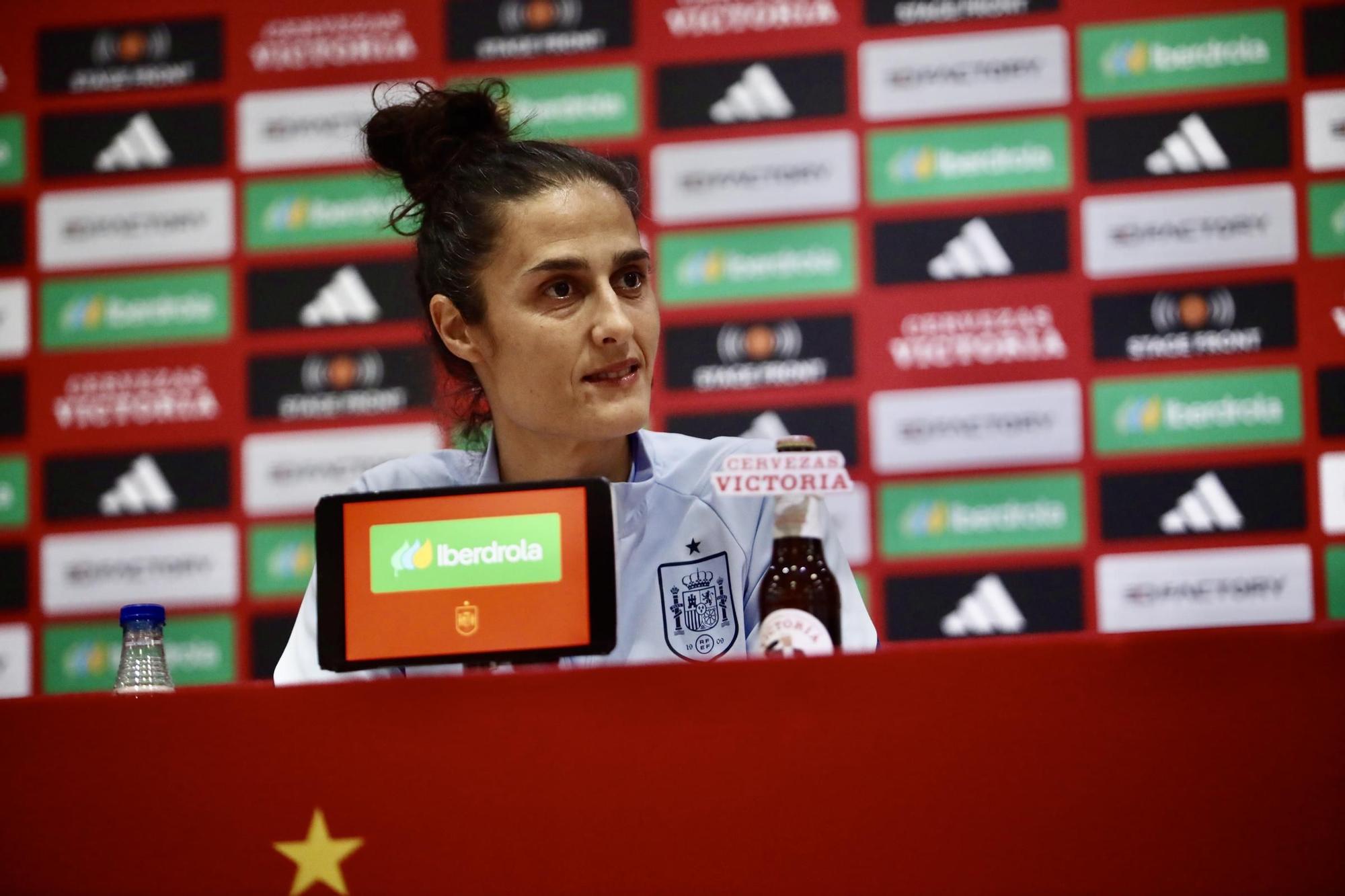 Rueda de prensa y entrenamiento de la Selección Española Femenina en Málaga