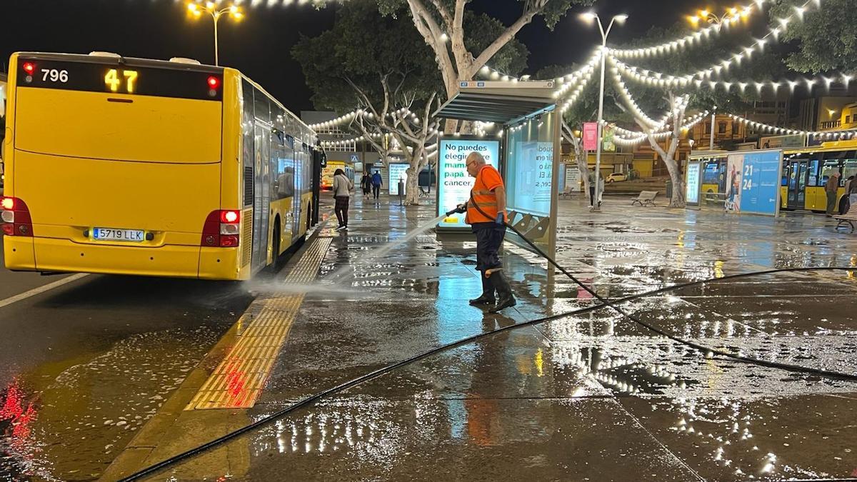 Limpieza recoge 330 kilos menos de residuos durante las dos primeras semanas del Carnaval en comparación con 2023