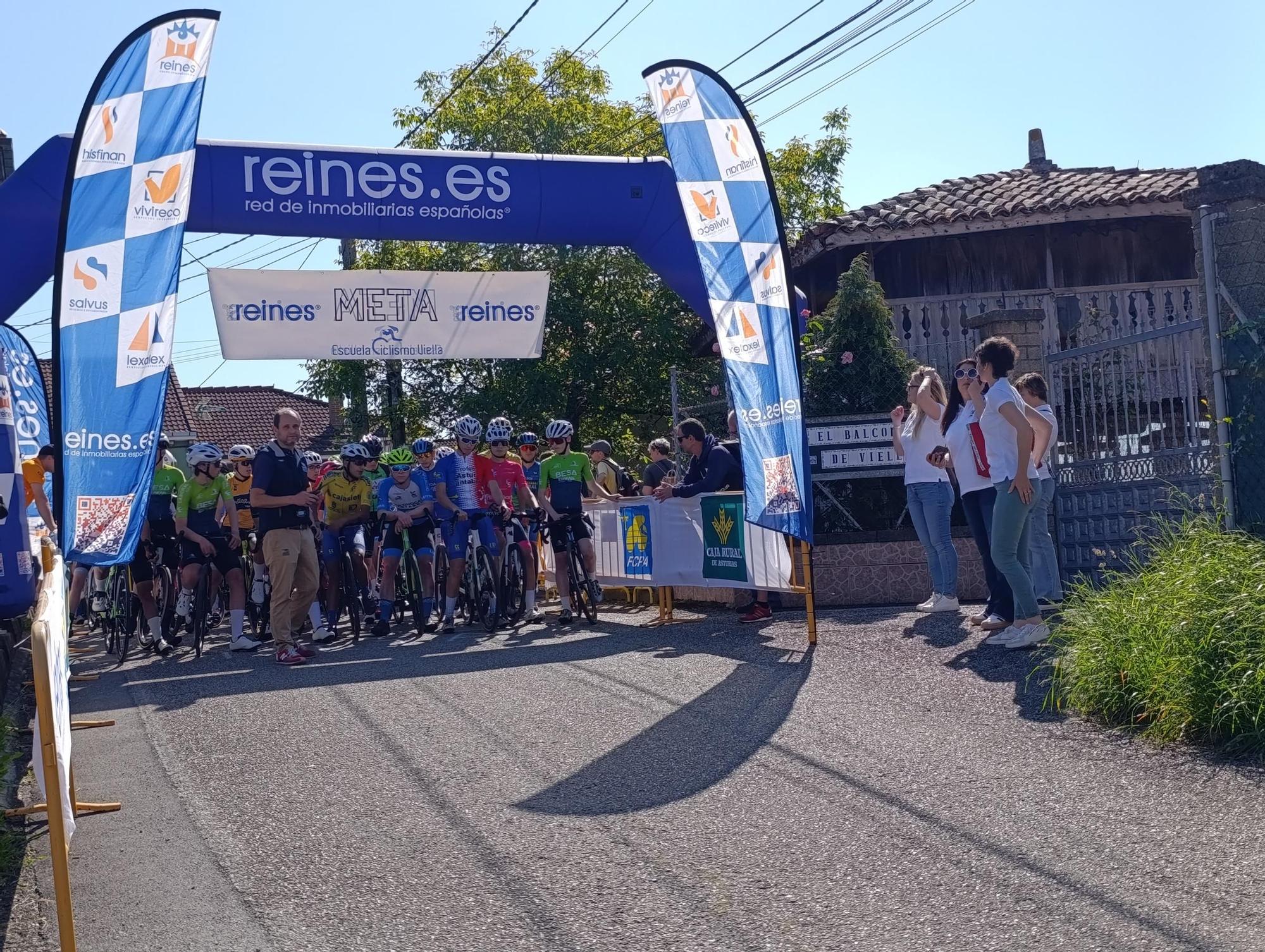 Viella pedalea con la IV Copa Reines
