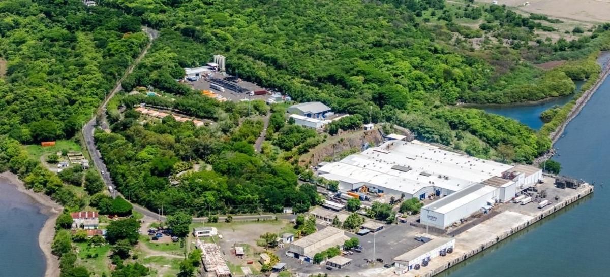 Planta de Nauterra (Grupo Calvo) en El Salvador