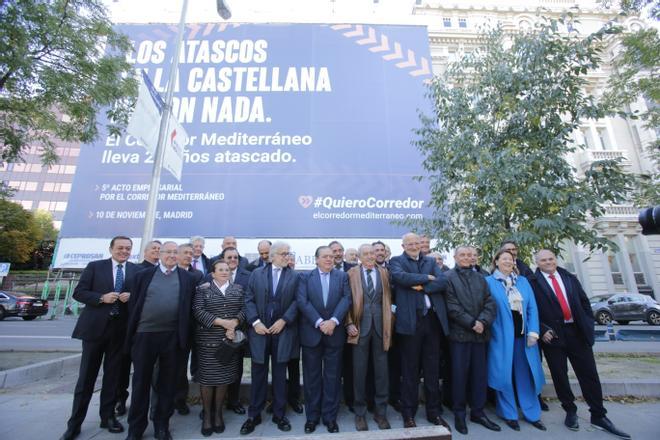 Más de 1.300 empresarios advierten al Gobierno que la falta del Corredor Mediterráneo lastra la economía de toda España