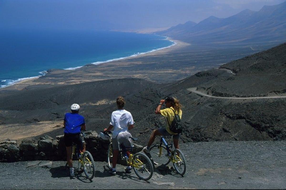 Por todos los caminos en BTT (Fuerteventura)