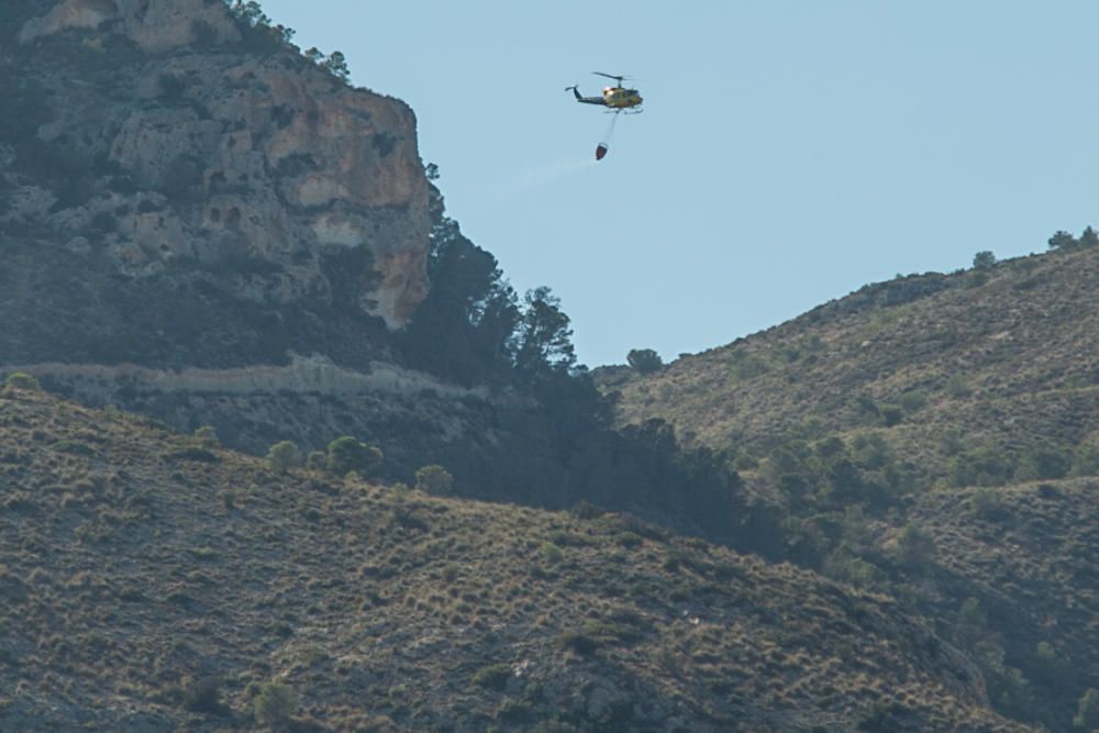 Incendio en la sierra de Crevillent