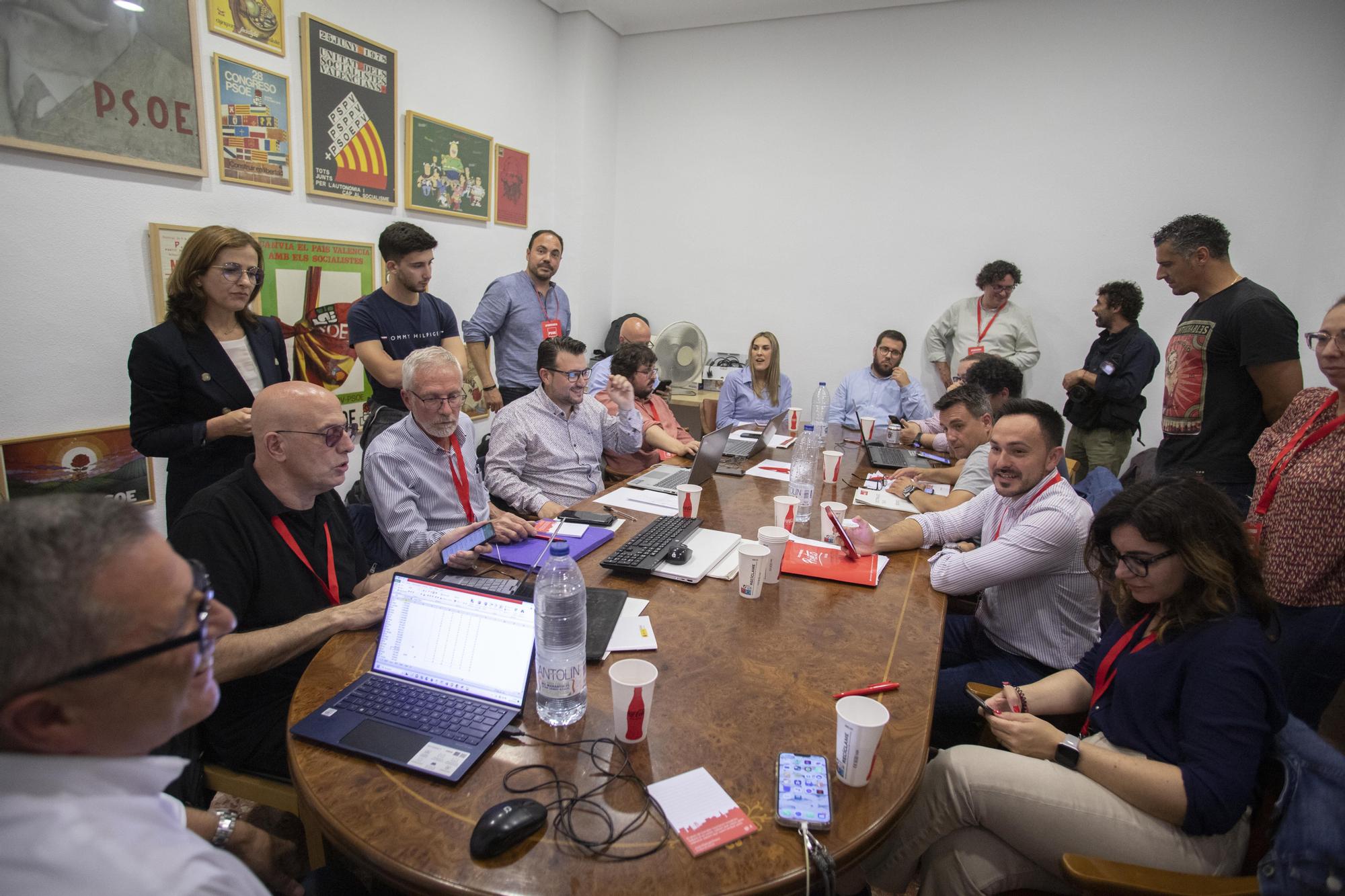 La celebración de la victoria del PSPV-PSOE de Gandia en la Casa del Poble
