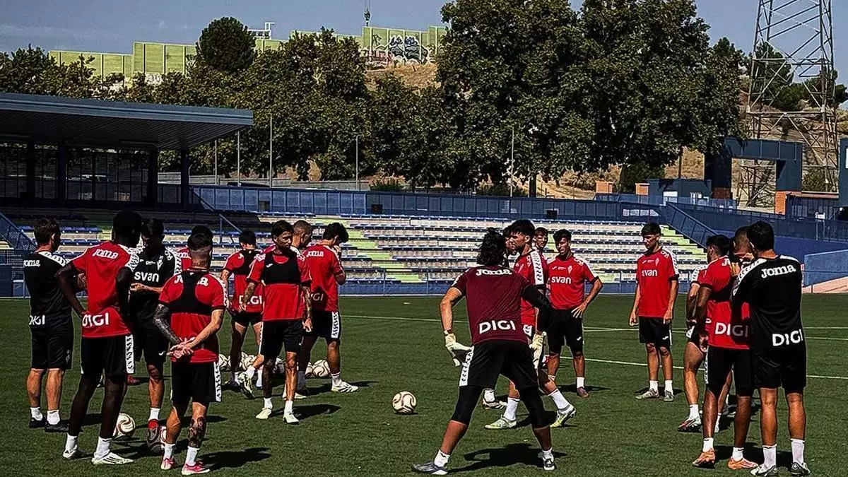 La Copa Federación, una incómoda escala para un Real Murcia en vuelo