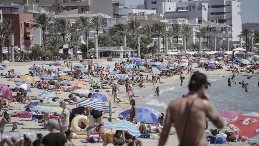 Palma pierde la bandera azul de Cala Major y recupera la de Platja de Palma