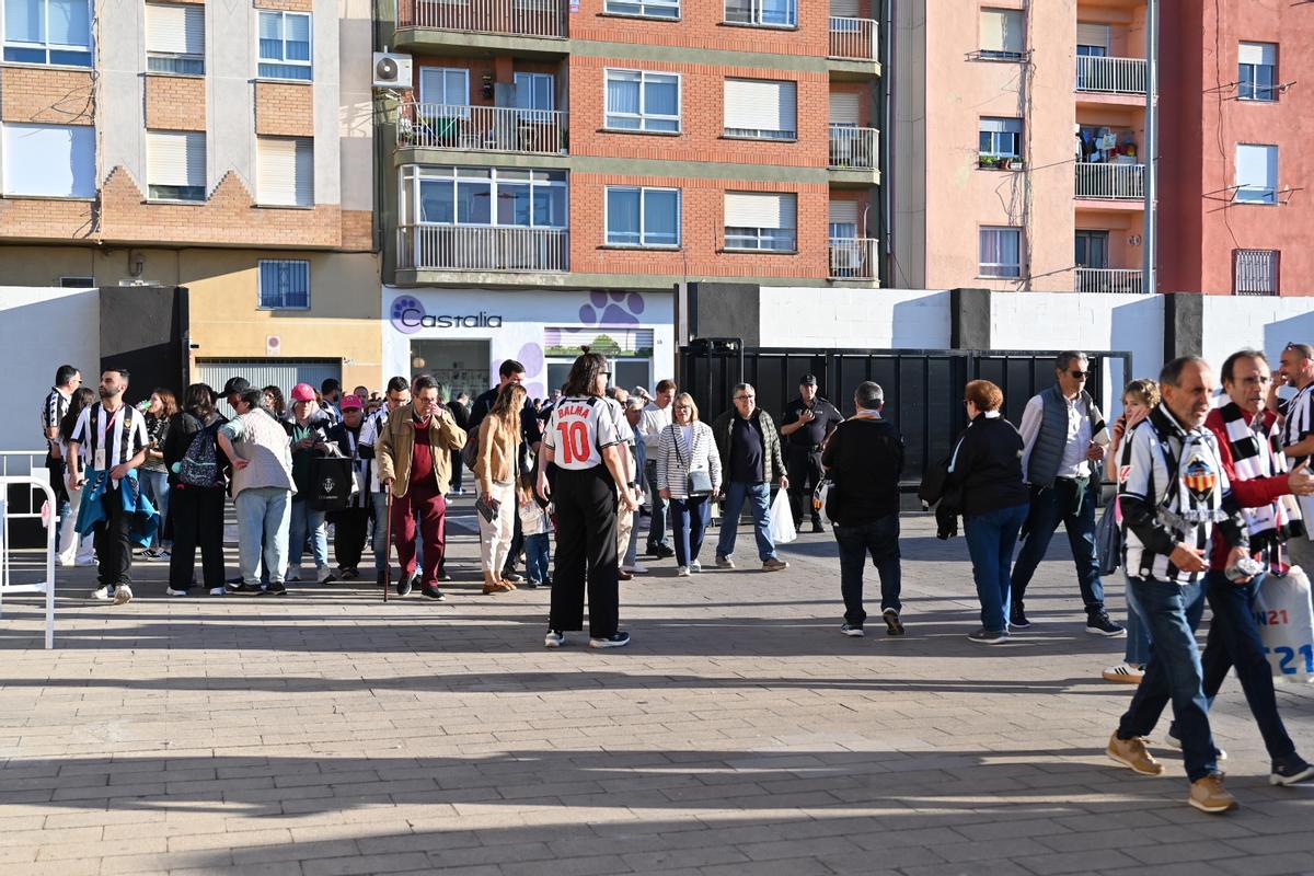 Galería | Búscate en la previa del Castellón-Cádiz del SkyFi Castalia
