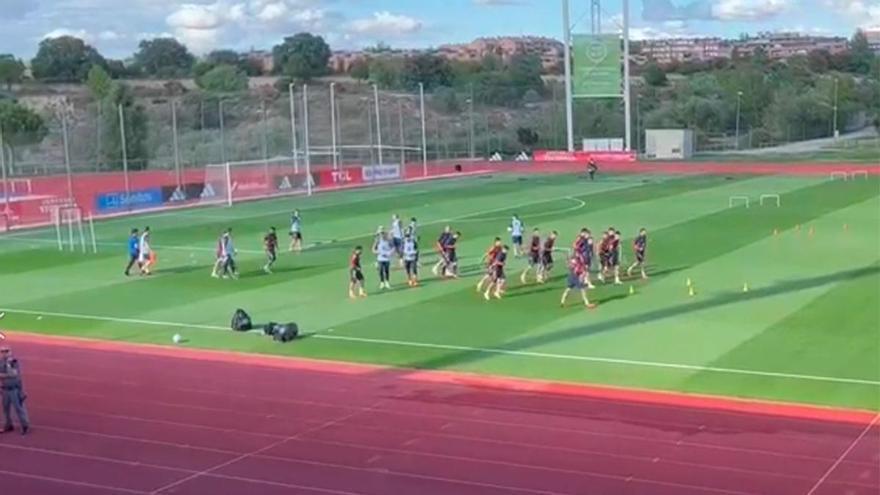 Así ha sido el primer entrenamiento de la selección en Las Rozas