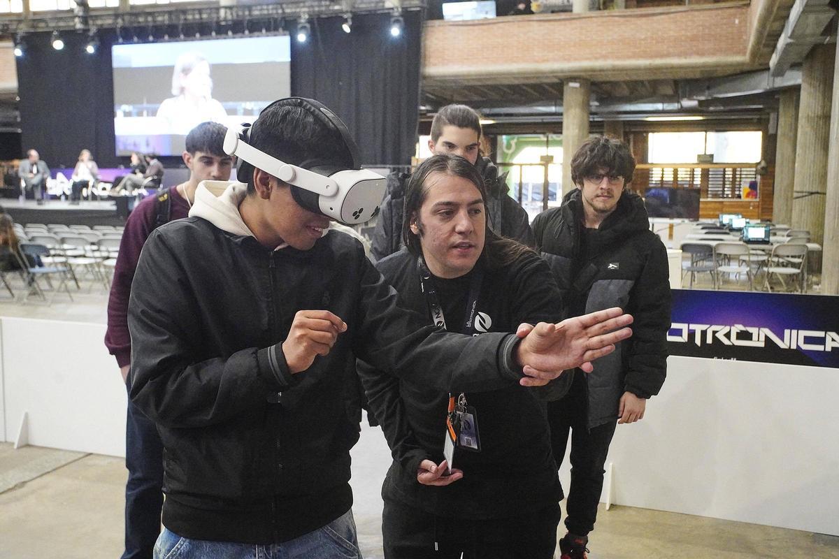 Imatges de la Girotrònica