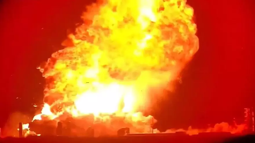 Elon Musk hará explotar uno de sus cohetes en Barcelona durante la verbena de Sant Joan