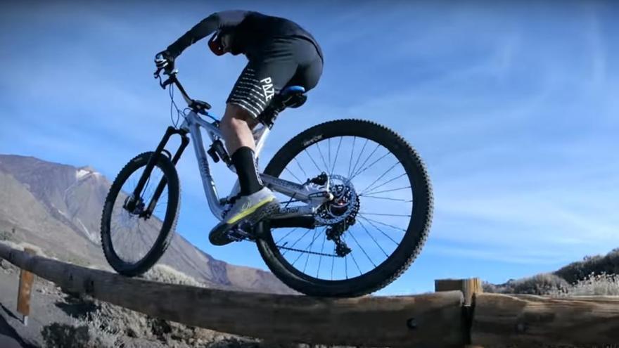 Descender el Teide, a ritmo de pedal