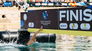 Histórico triunfo de Ángela Martínez en la Copa del Mundo 10K de aguas abiertas