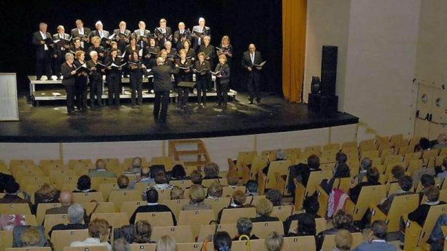 El Orfeón de Mieres celebra un concierto de primavera